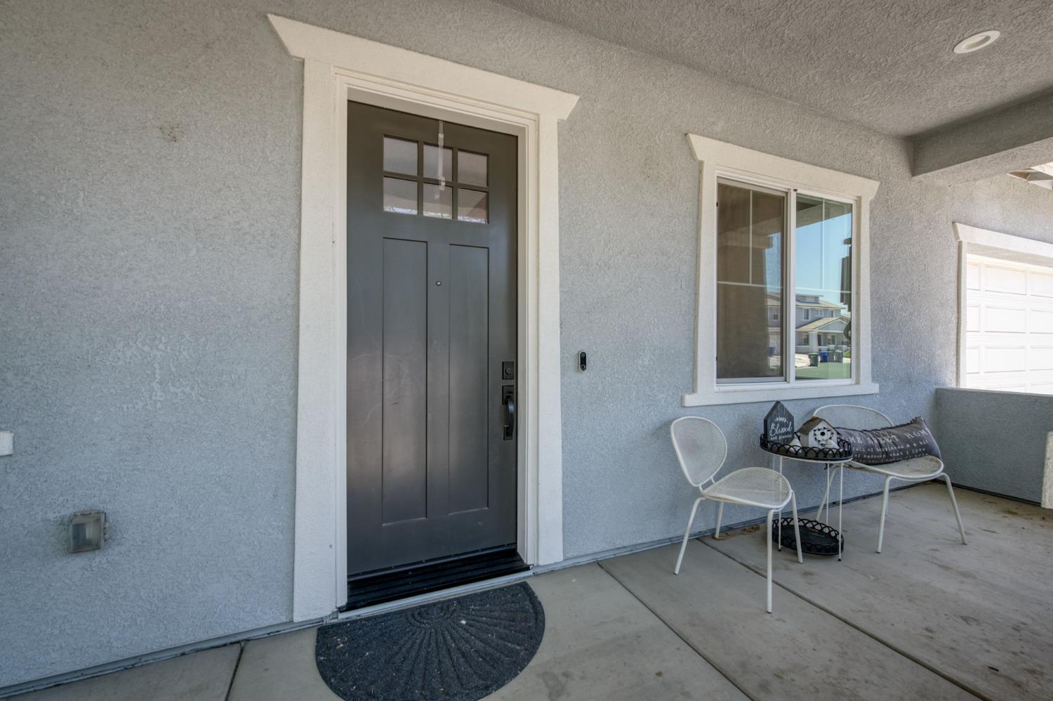 2288 N Bliss Ave, Fresno, CA 93727