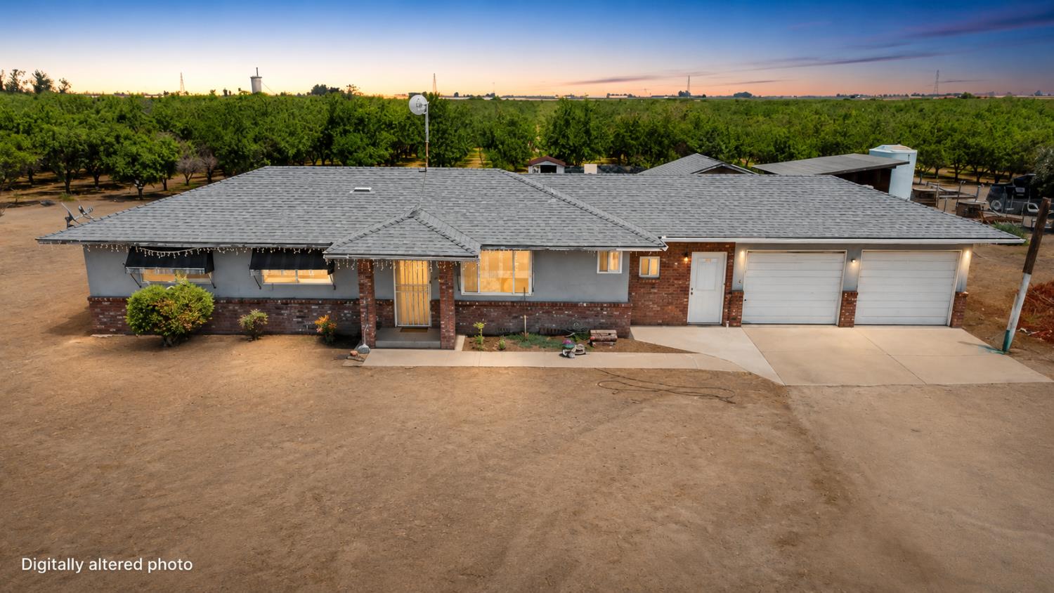 21838 S Hayes Ave, Riverdale, CA 93656
