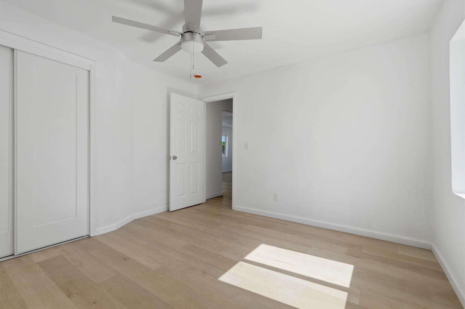 2534 W Garland Ave, Fresno, CA 93705