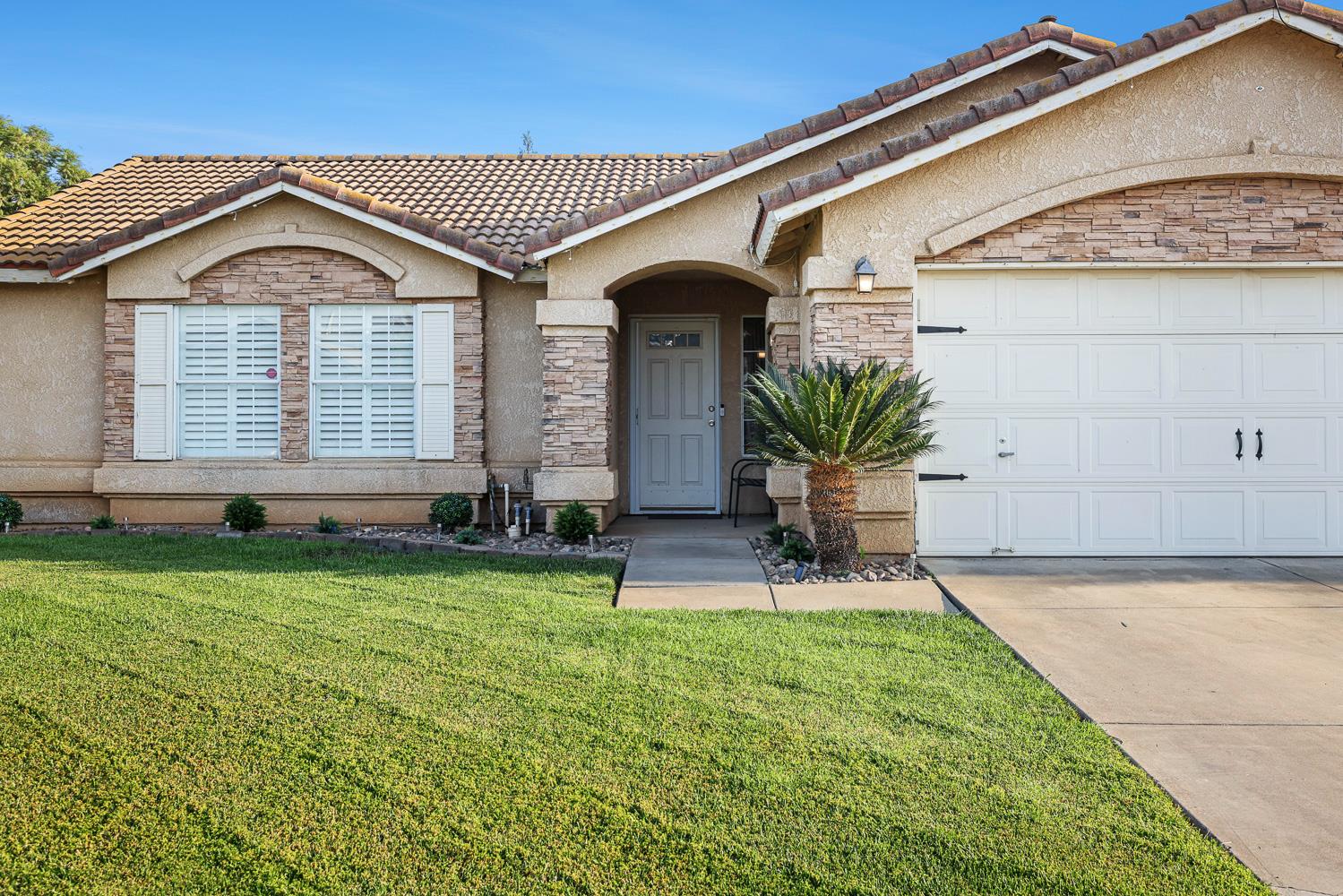 3410 Winter Way, Madera, CA 93637