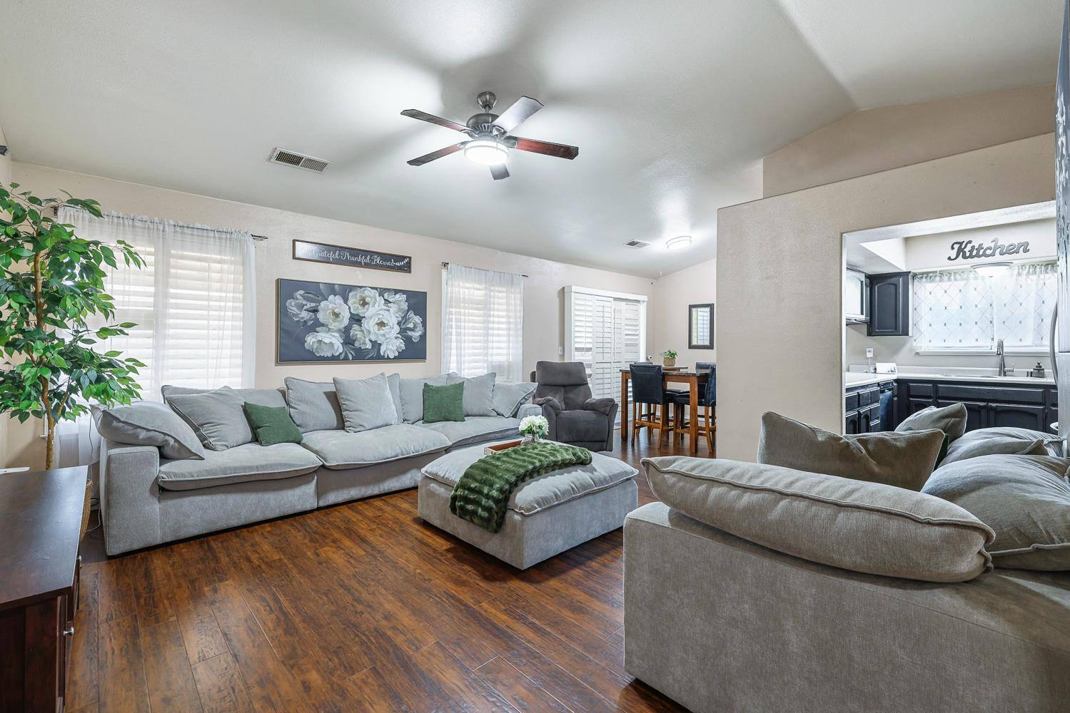 3410 Winter Way, Madera, CA 93637
