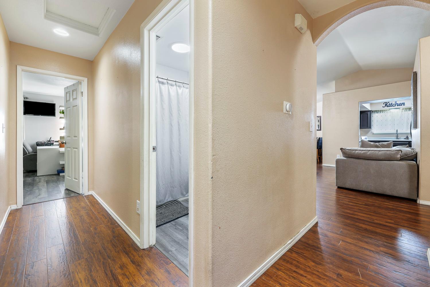 3410 Winter Way, Madera, CA 93637