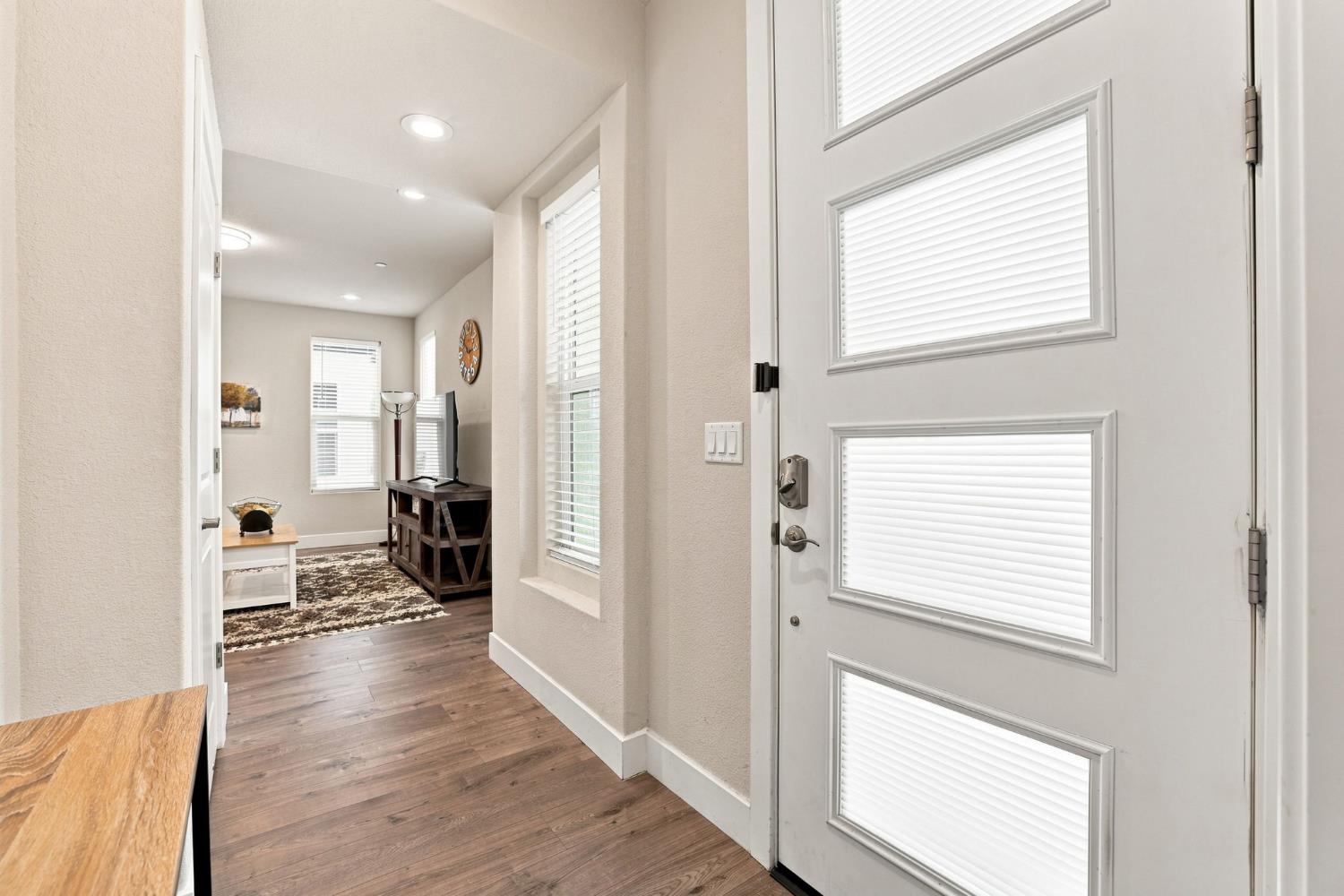 1681 Heirloom St, Davis, CA 95616