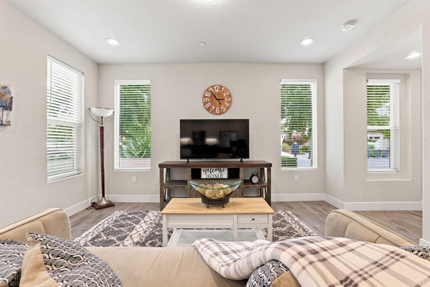 1681 Heirloom St, Davis, CA 95616
