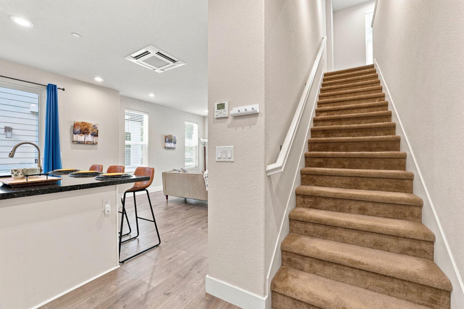 1681 Heirloom St, Davis, CA 95616