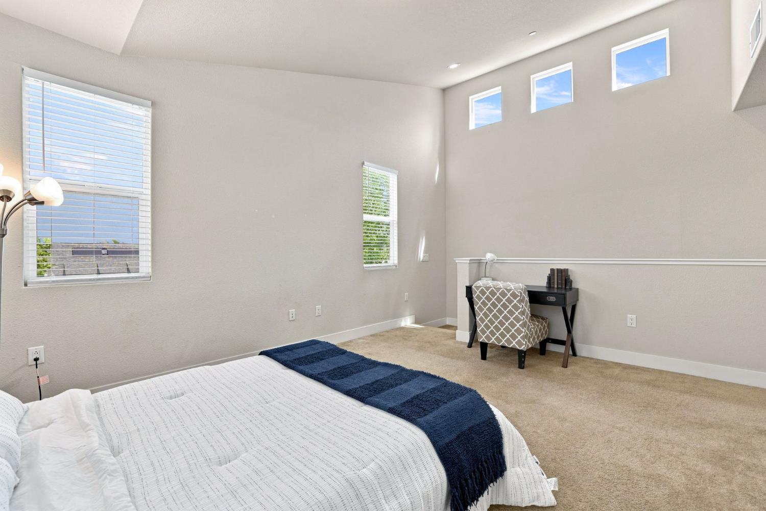 1681 Heirloom St, Davis, CA 95616