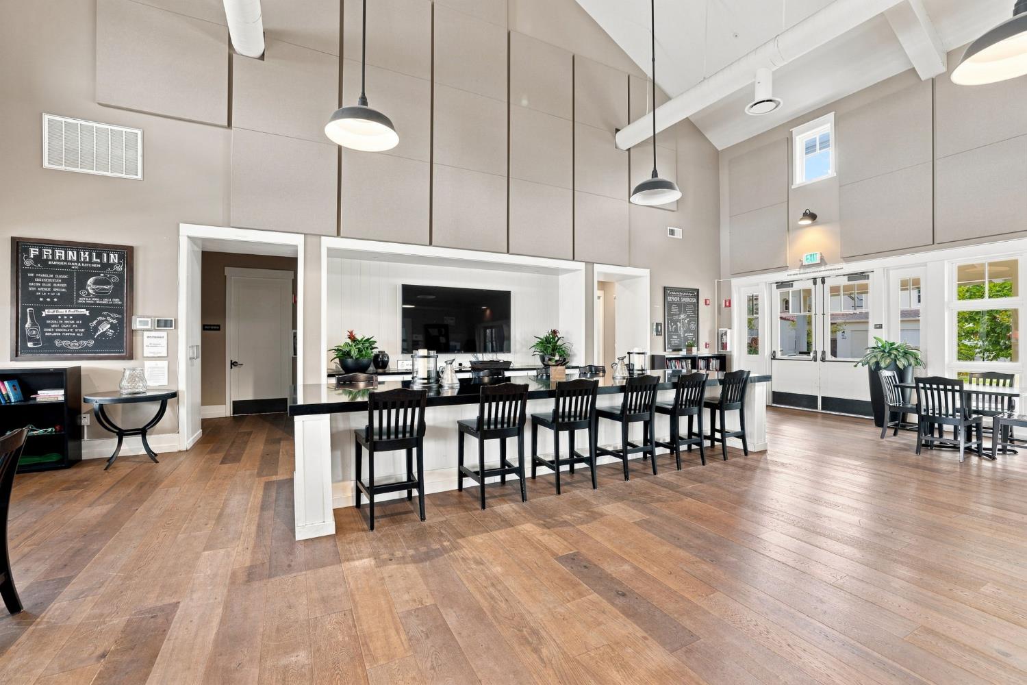 1681 Heirloom St, Davis, CA 95616