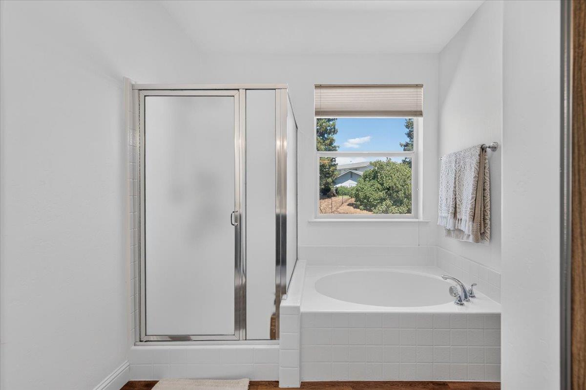 15856 N Friant Rd, Friant, CA 93626