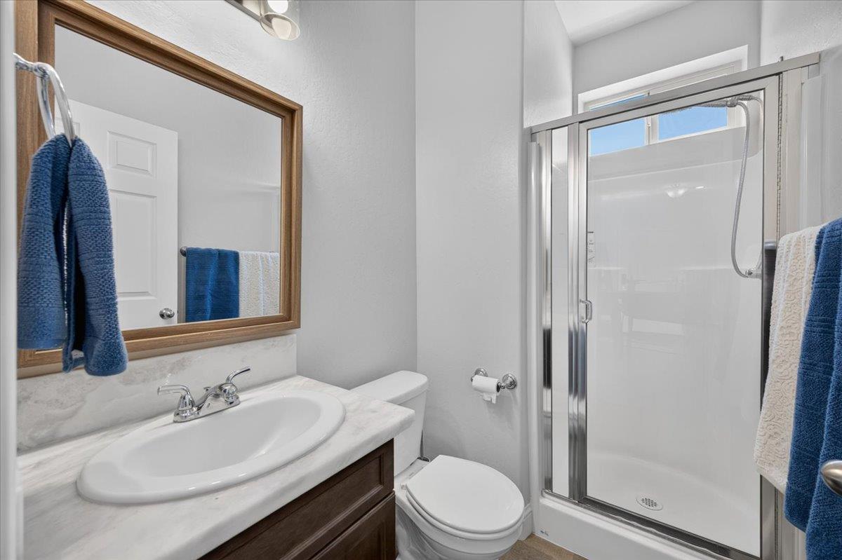 15856 N Friant Rd, Friant, CA 93626