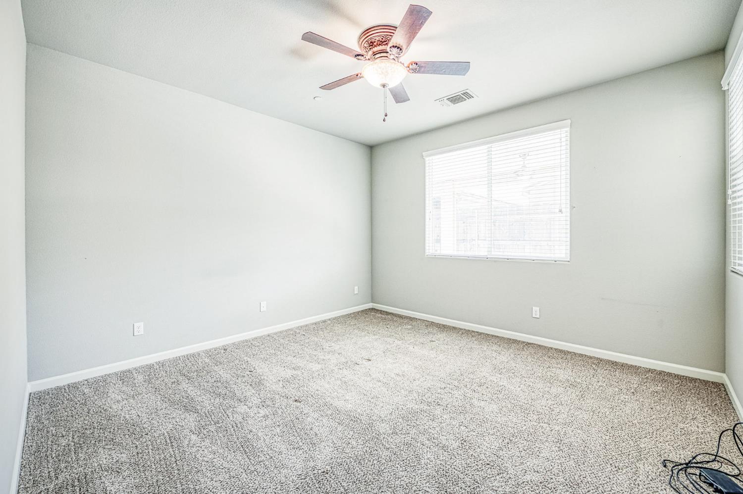 3830 Saginaw Ave, Clovis, CA 93619