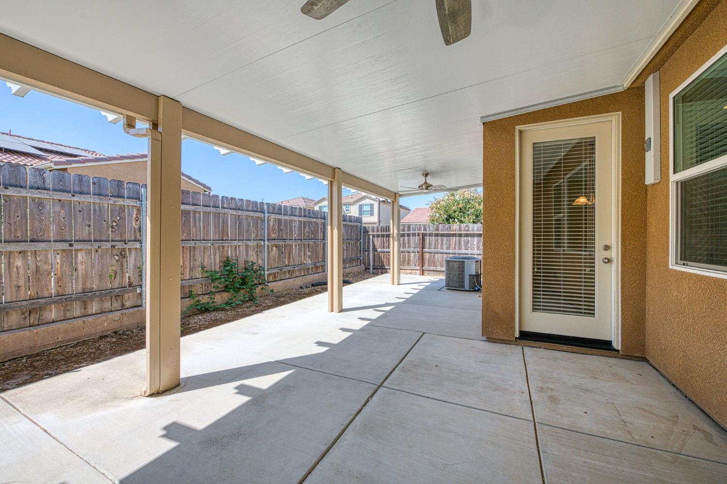 3830 Saginaw Ave, Clovis, CA 93619