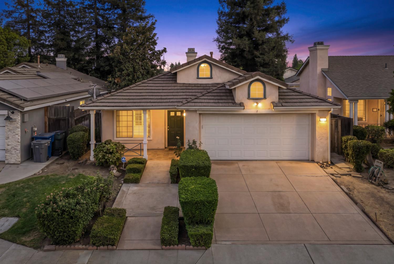 5525 W Donner Ave, Fresno, CA 93722