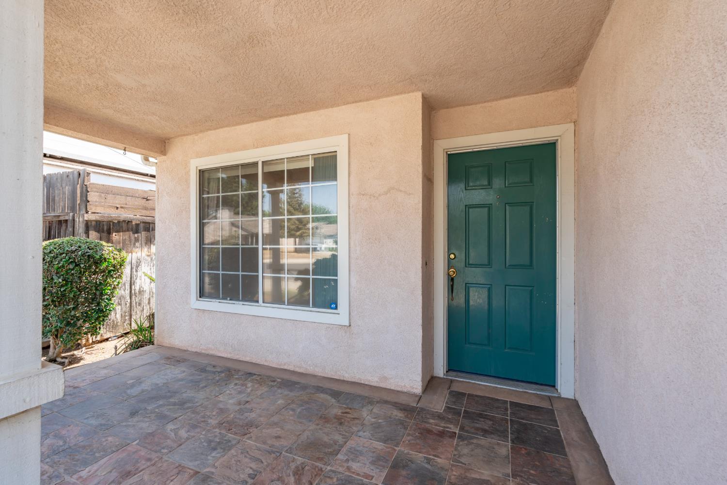 5525 W Donner Ave, Fresno, CA 93722