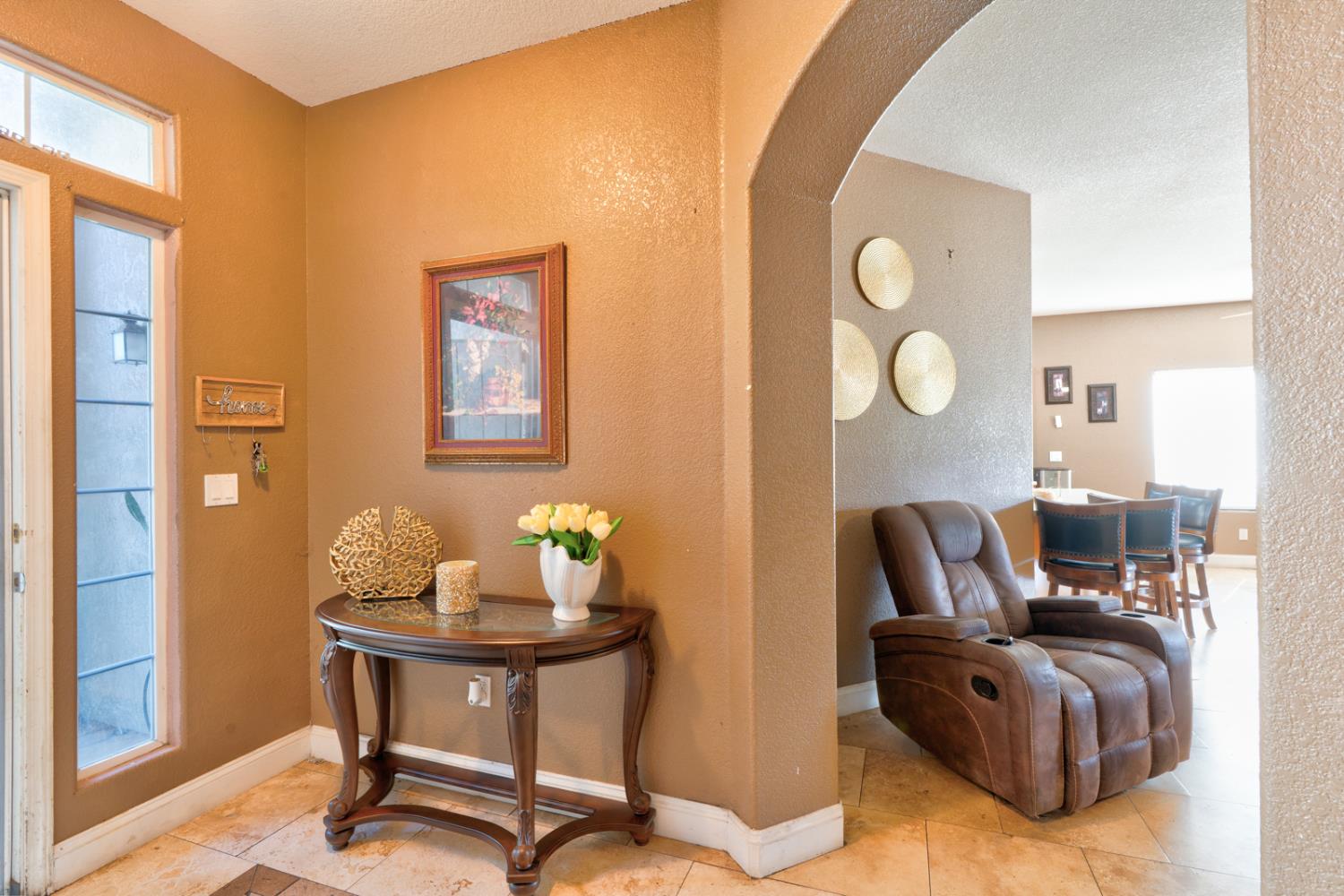 6561 Alyssa Dr, Winton, CA 95388