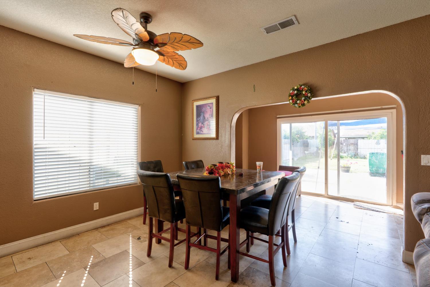 6561 Alyssa Dr, Winton, CA 95388