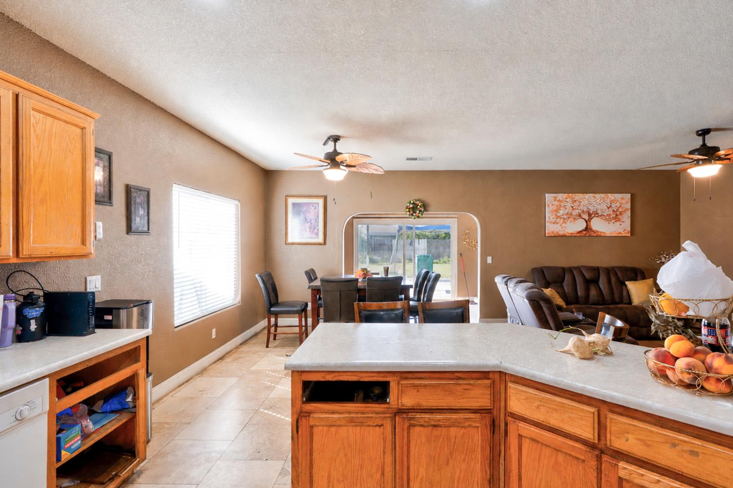 6561 Alyssa Dr, Winton, CA 95388