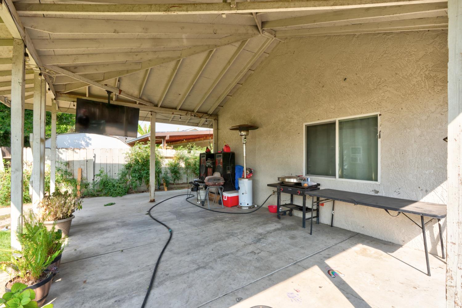 6561 Alyssa Dr, Winton, CA 95388
