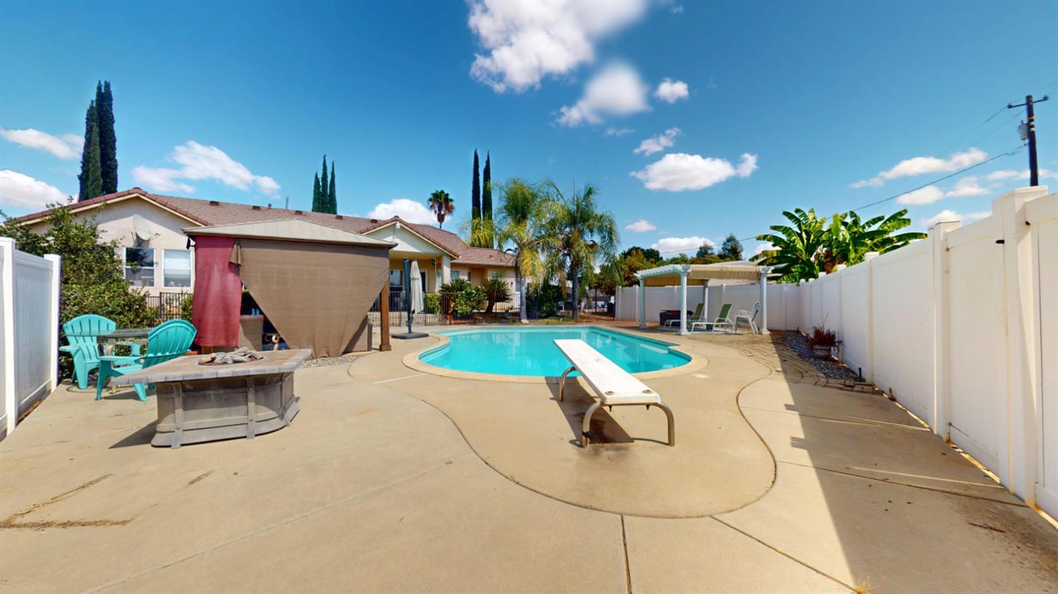 5510 Dockery Ave, Clovis, CA 93619