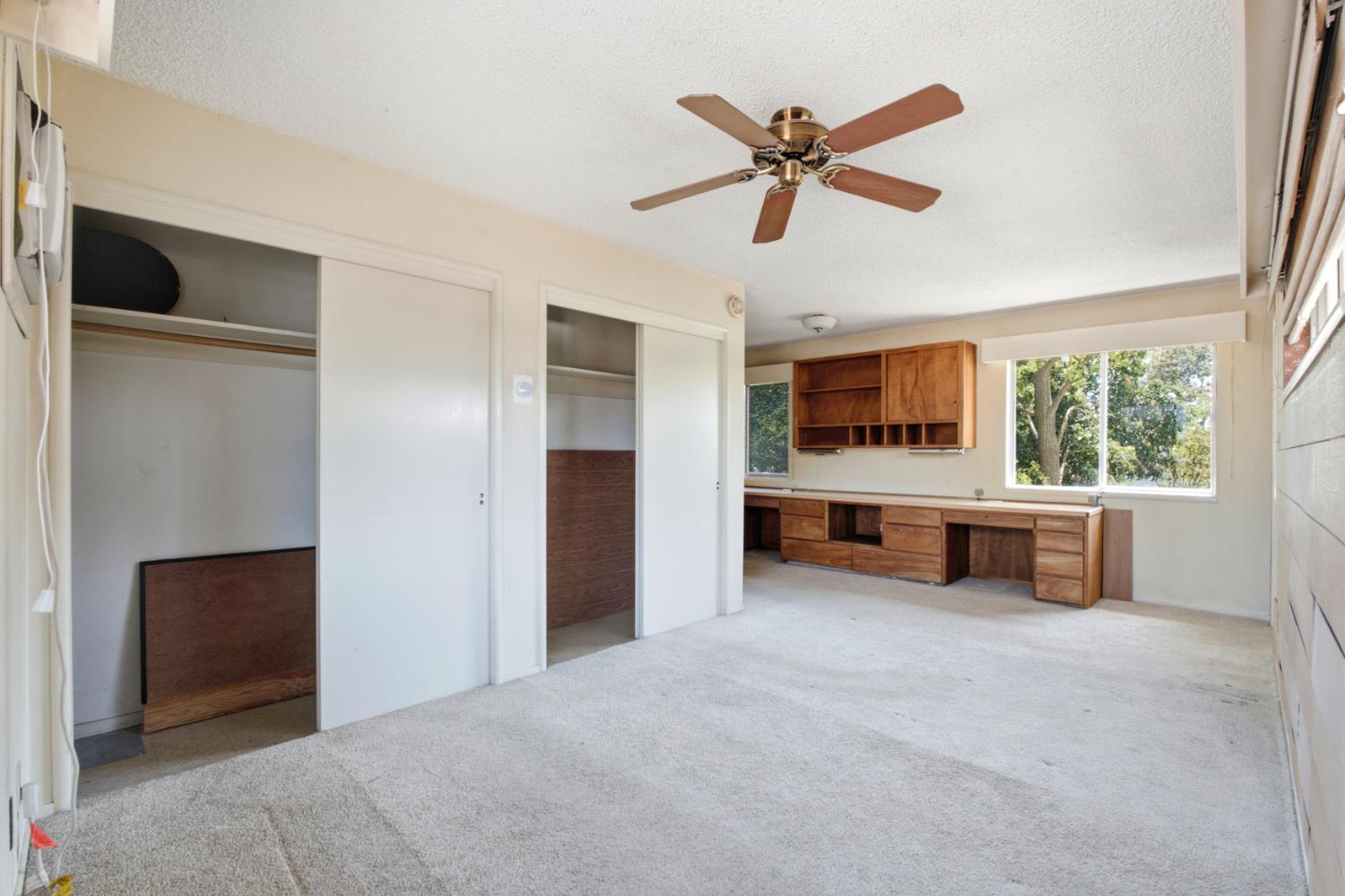 619 Foster Ave, Madera, CA 93637