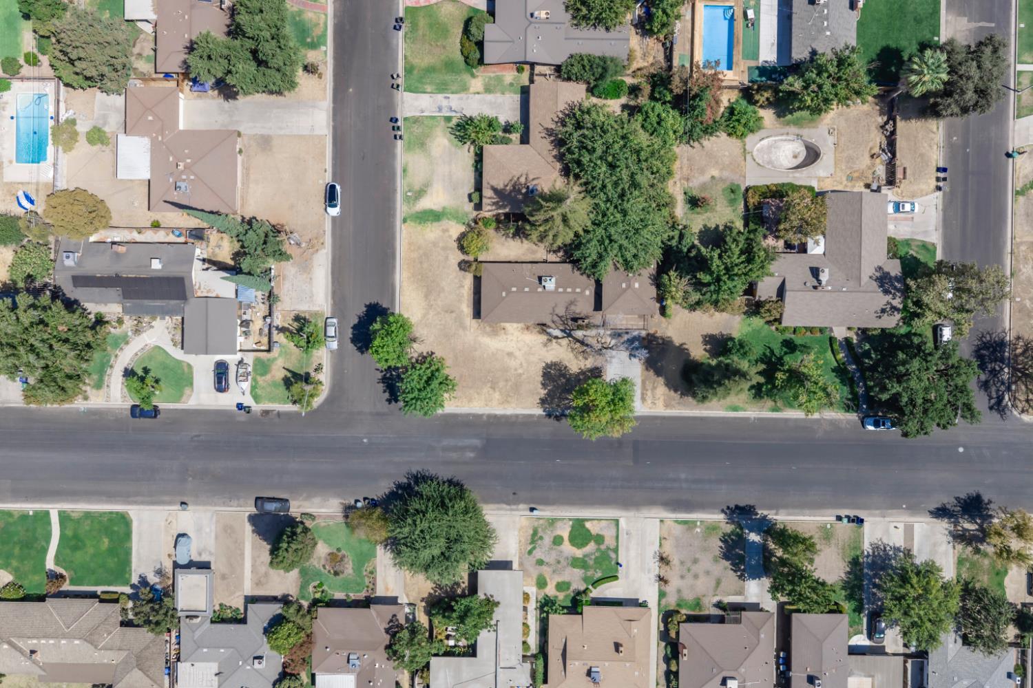 619 Foster Ave, Madera, CA 93637