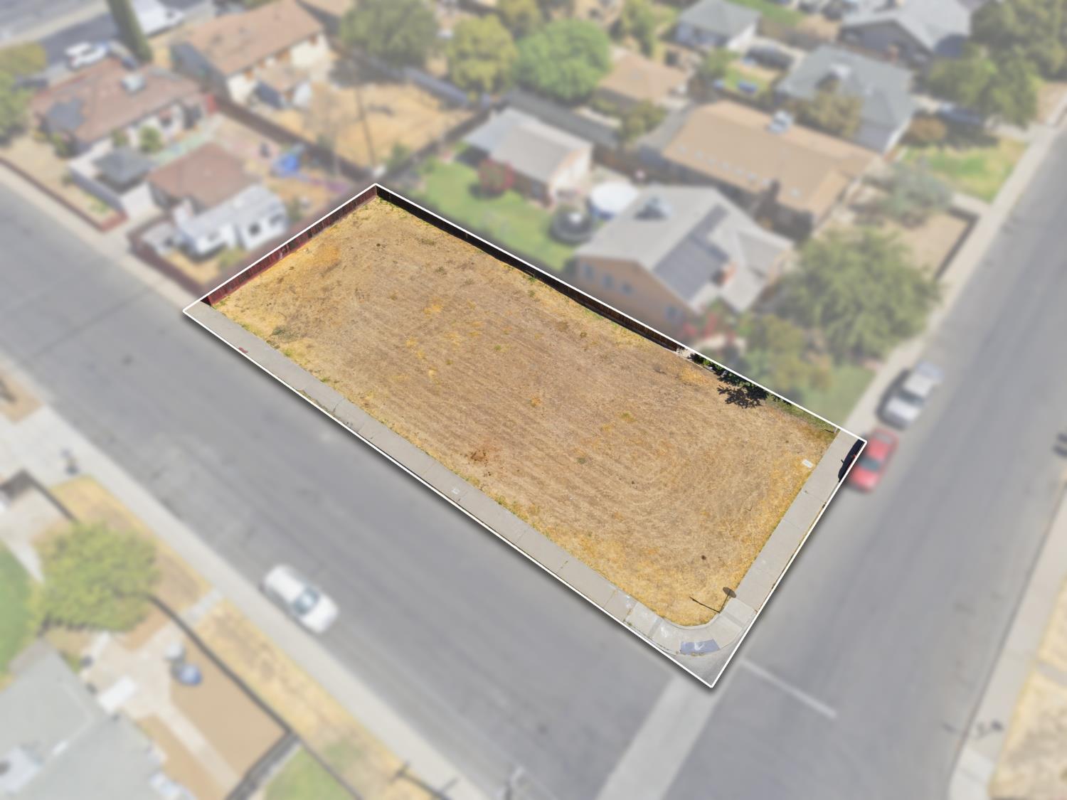 1103 E Simpson Ave, Fresno, CA 93704