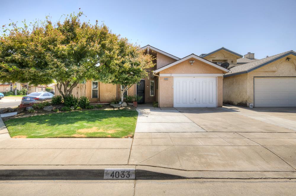 4033 W Princeton Ave, Fresno, CA 93722