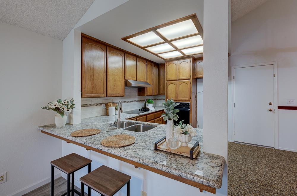 4033 W Princeton Ave, Fresno, CA 93722