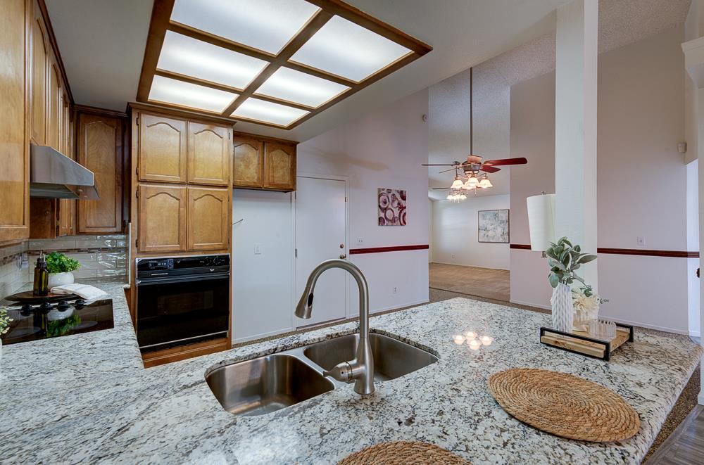 4033 W Princeton Ave, Fresno, CA 93722