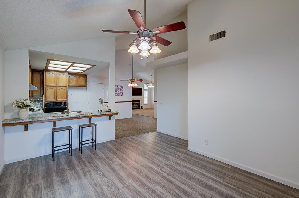 4033 W Princeton Ave, Fresno, CA 93722