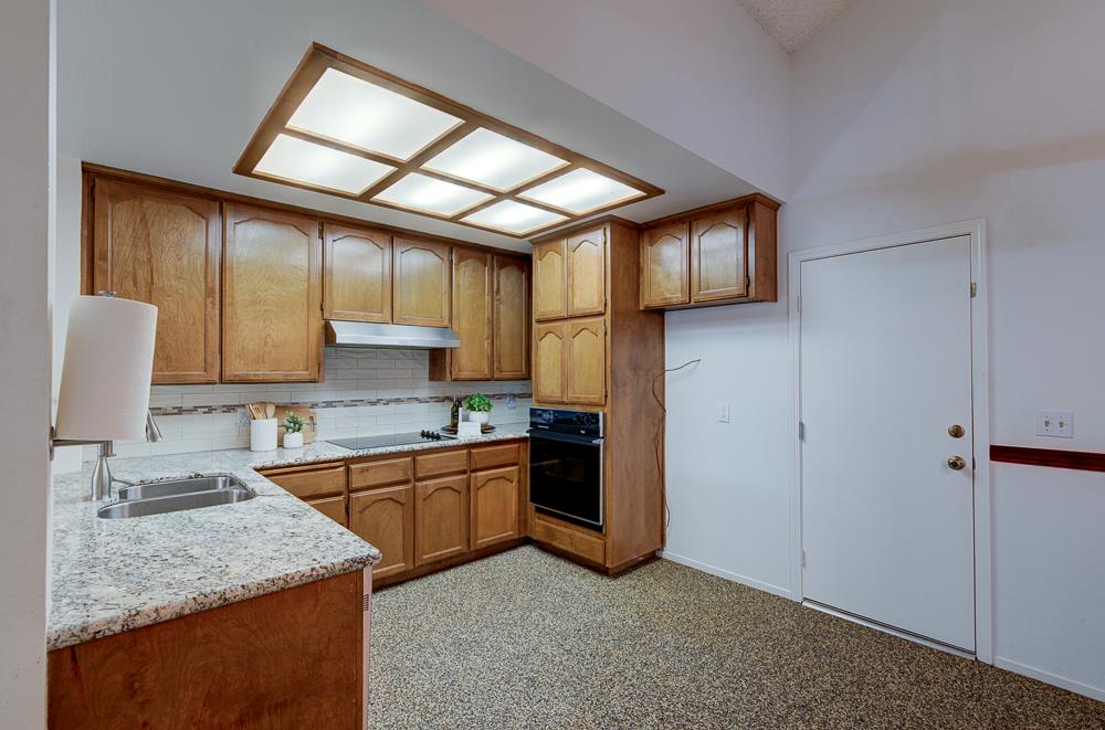 4033 W Princeton Ave, Fresno, CA 93722