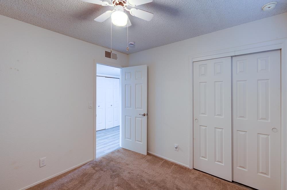 4033 W Princeton Ave, Fresno, CA 93722