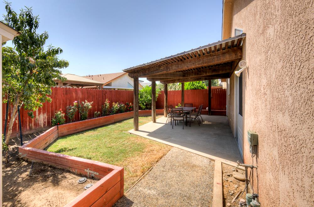 4033 W Princeton Ave, Fresno, CA 93722
