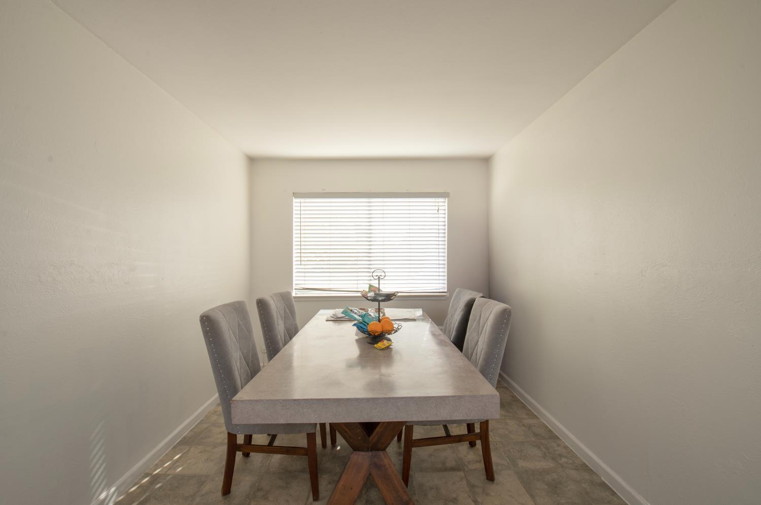 6721 N Clark St, Fresno, CA 93710