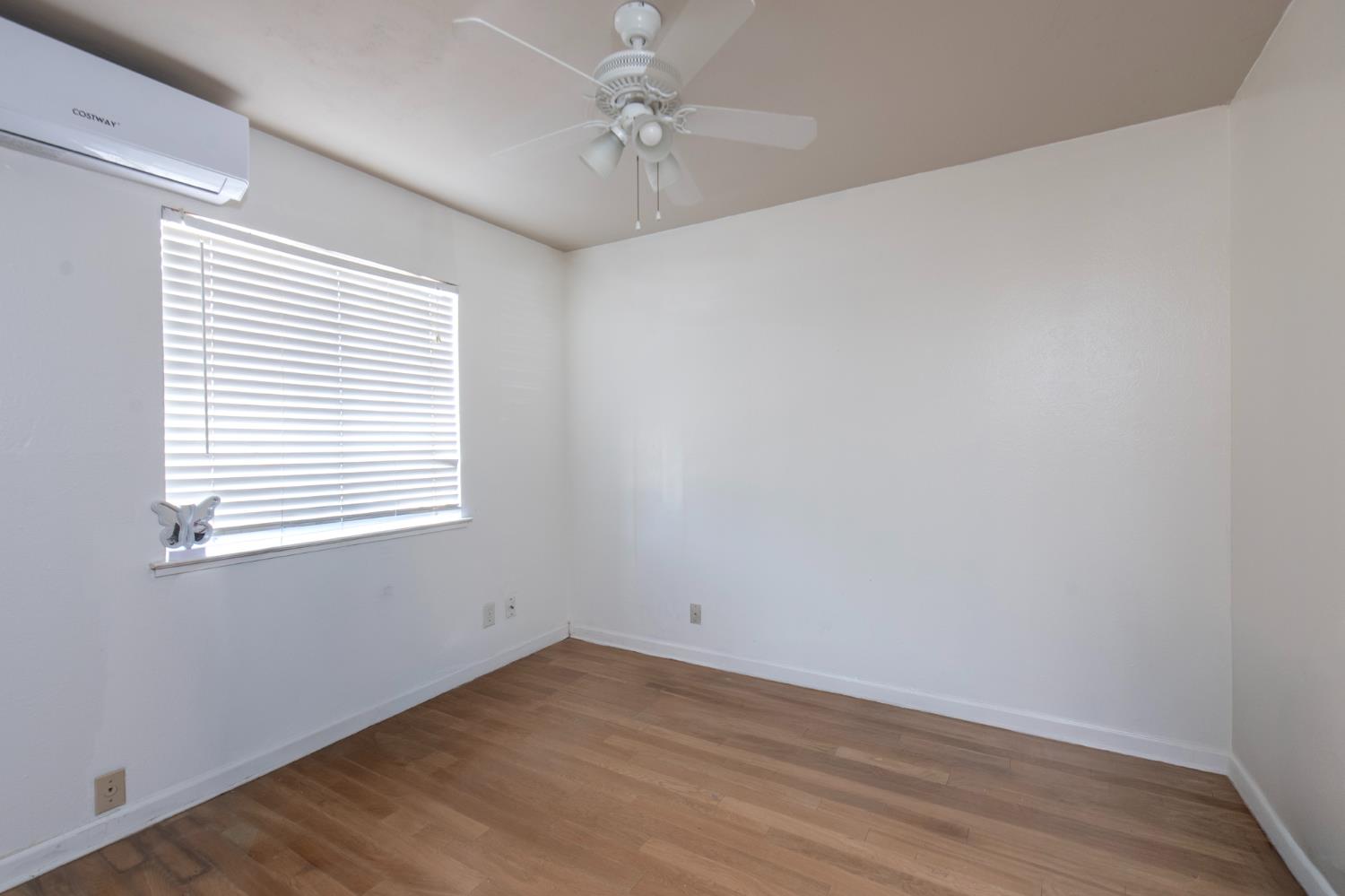 6721 N Clark St, Fresno, CA 93710