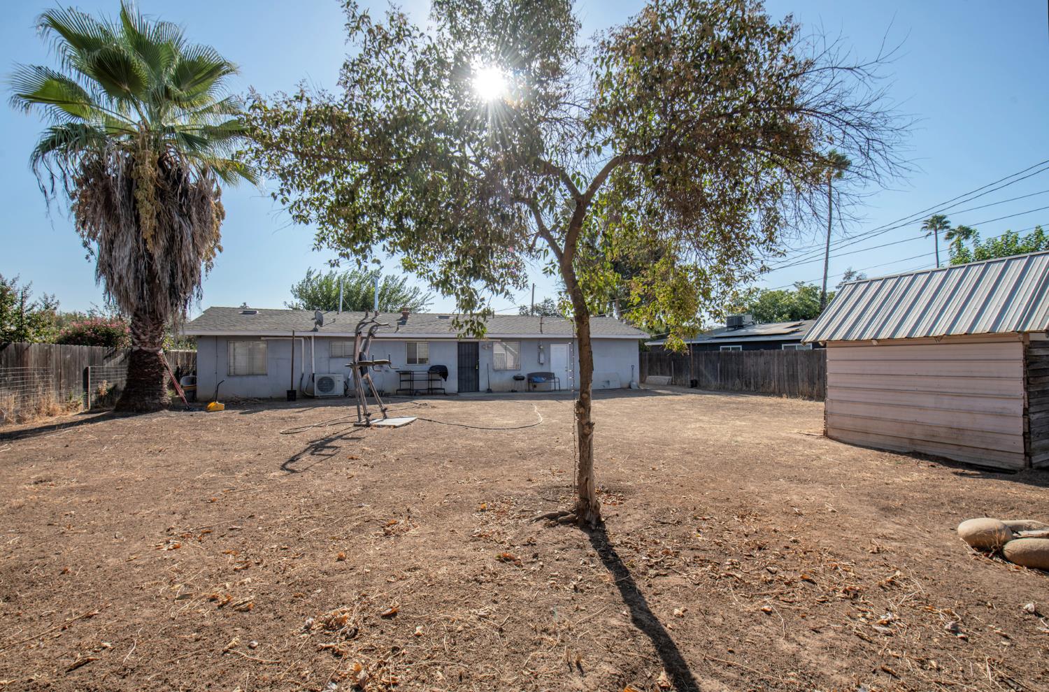 6721 N Clark St, Fresno, CA 93710