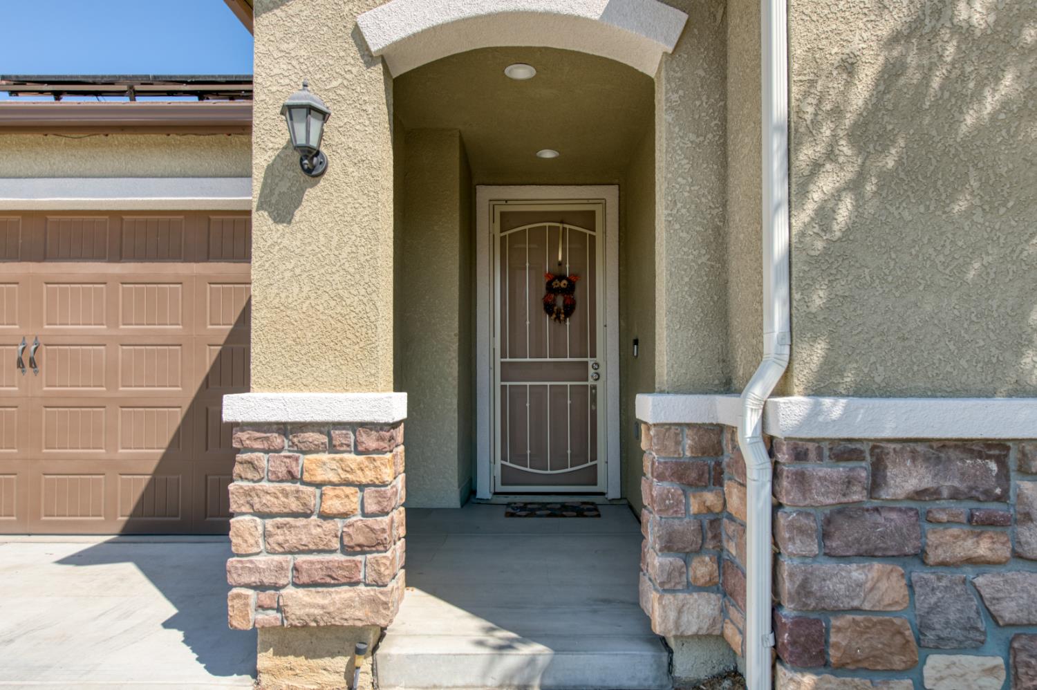 3065 Antonio, Clovis, CA 93619