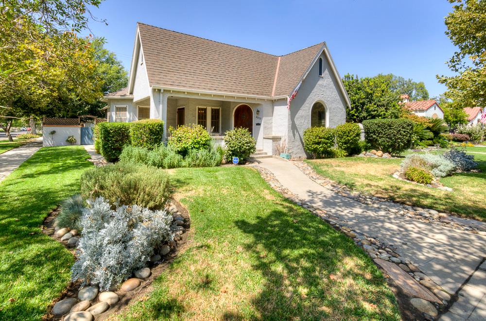 3003 N Van Ness Blvd, Fresno, CA 93704