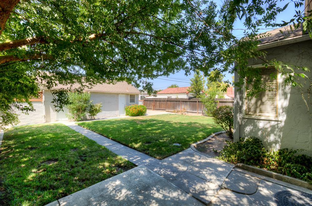 3003 N Van Ness Blvd, Fresno, CA 93704