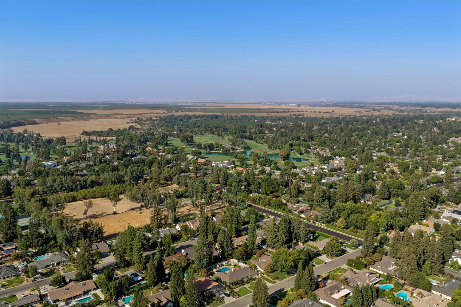3594 W Spruce Ave, Fresno, CA 93711
