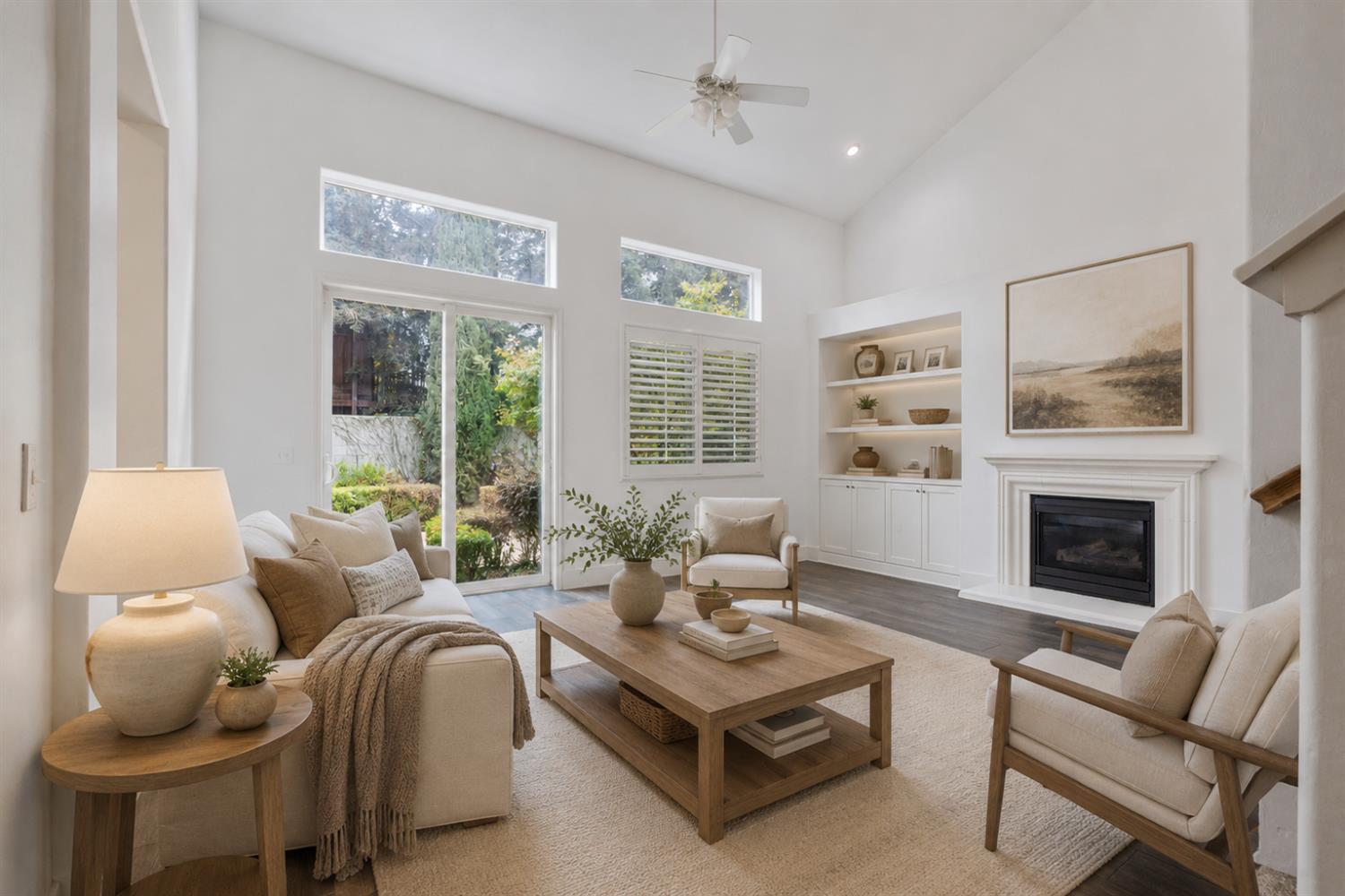 1558 N Pisa, Visalia, CA 93291