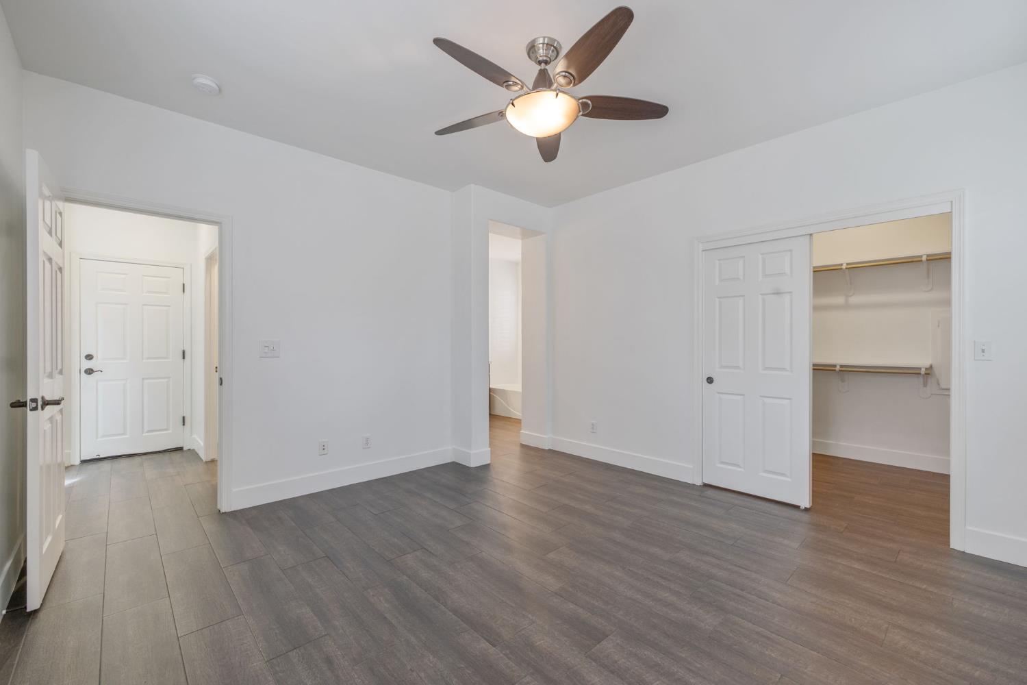1558 N Pisa, Visalia, CA 93291