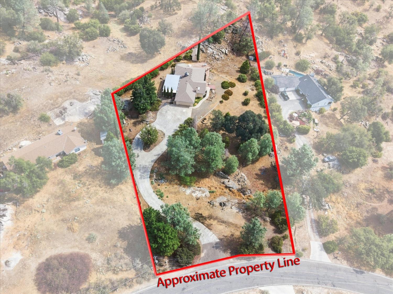 31081 N Dome Dr, Coarsegold, CA 93614