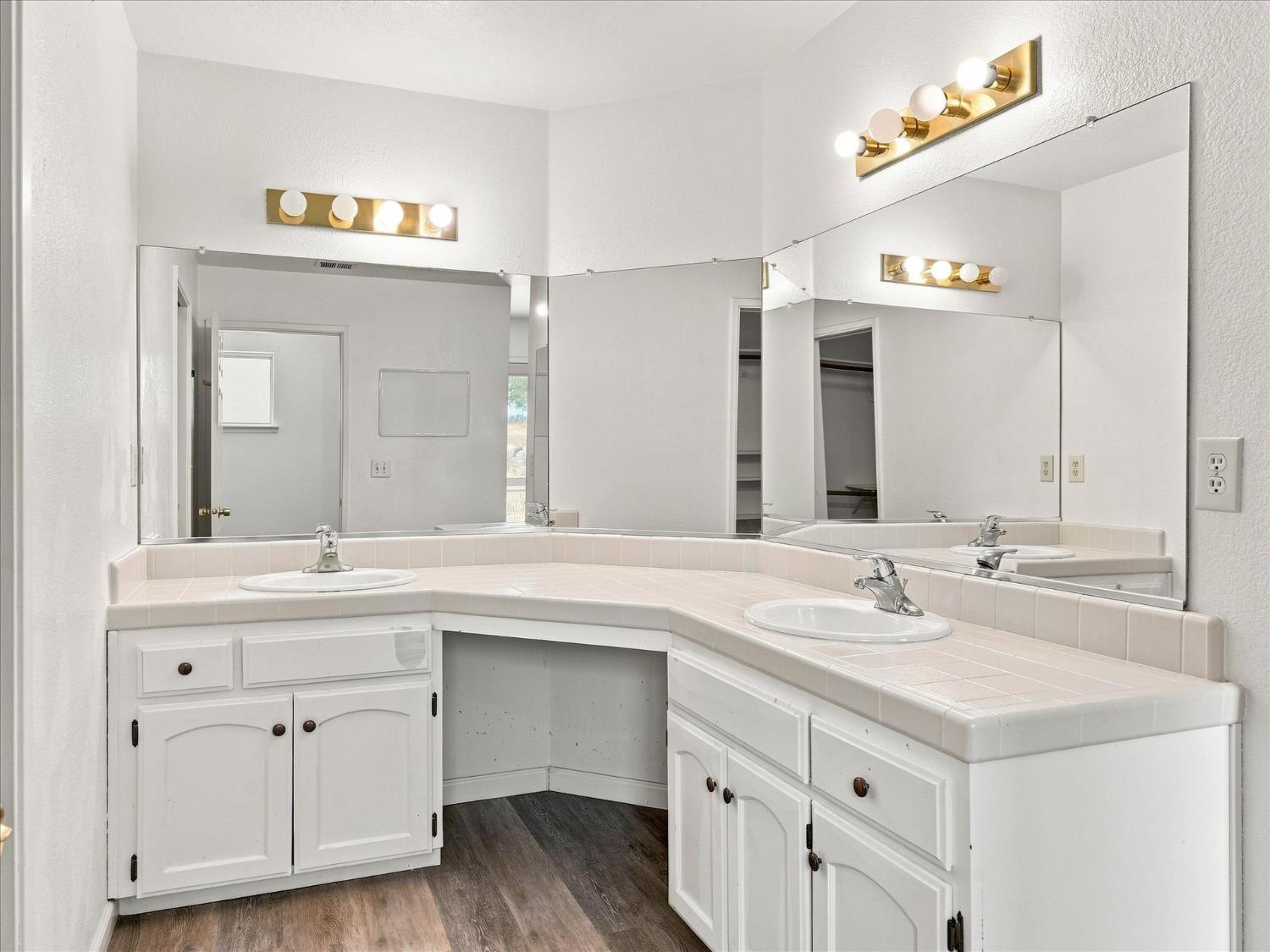 31081 N Dome Dr, Coarsegold, CA 93614
