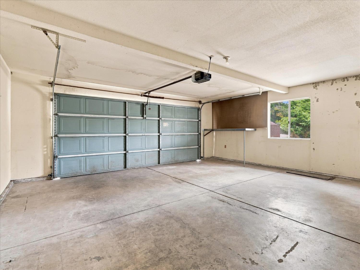 31081 N Dome Dr, Coarsegold, CA 93614