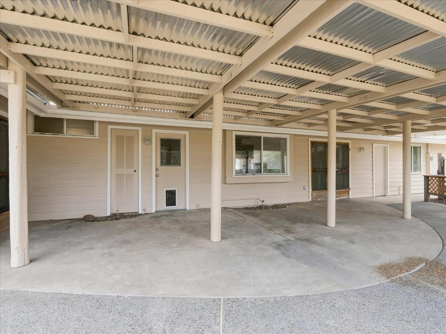 31081 N Dome Dr, Coarsegold, CA 93614