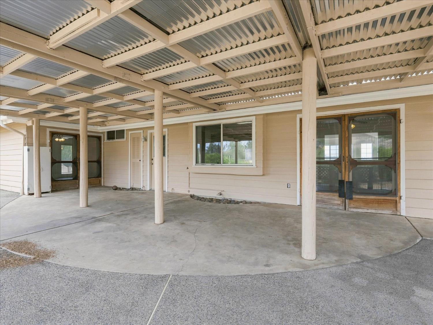 31081 N Dome Dr, Coarsegold, CA 93614