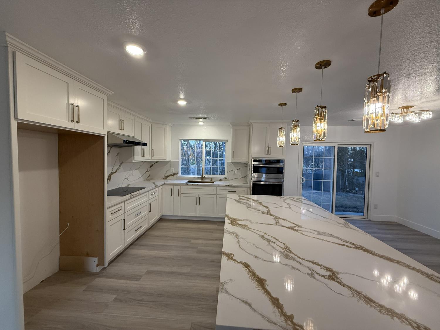 36610 Kenneth Ave, Madera, CA 93636