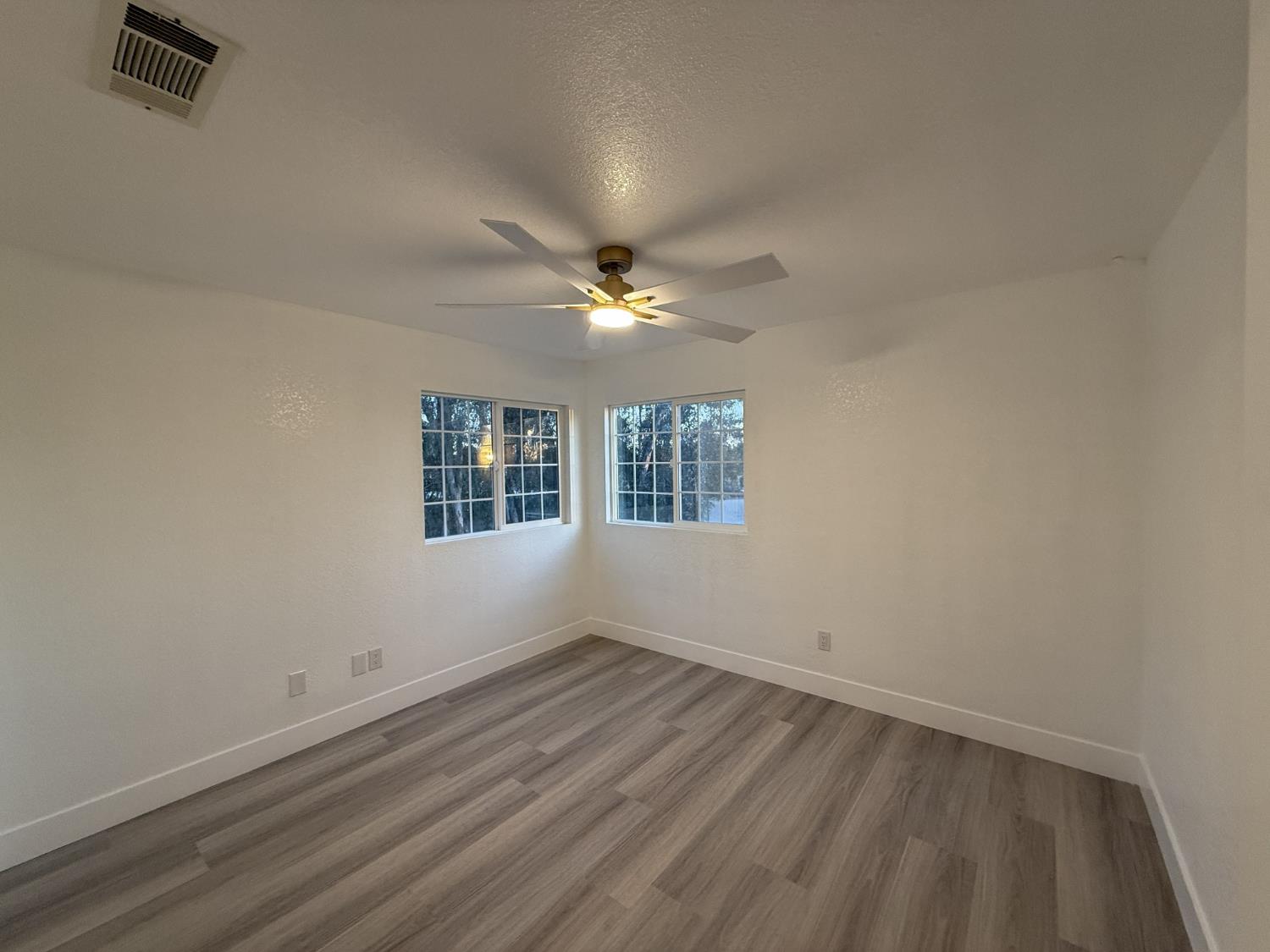 36610 Kenneth Ave, Madera, CA 93636