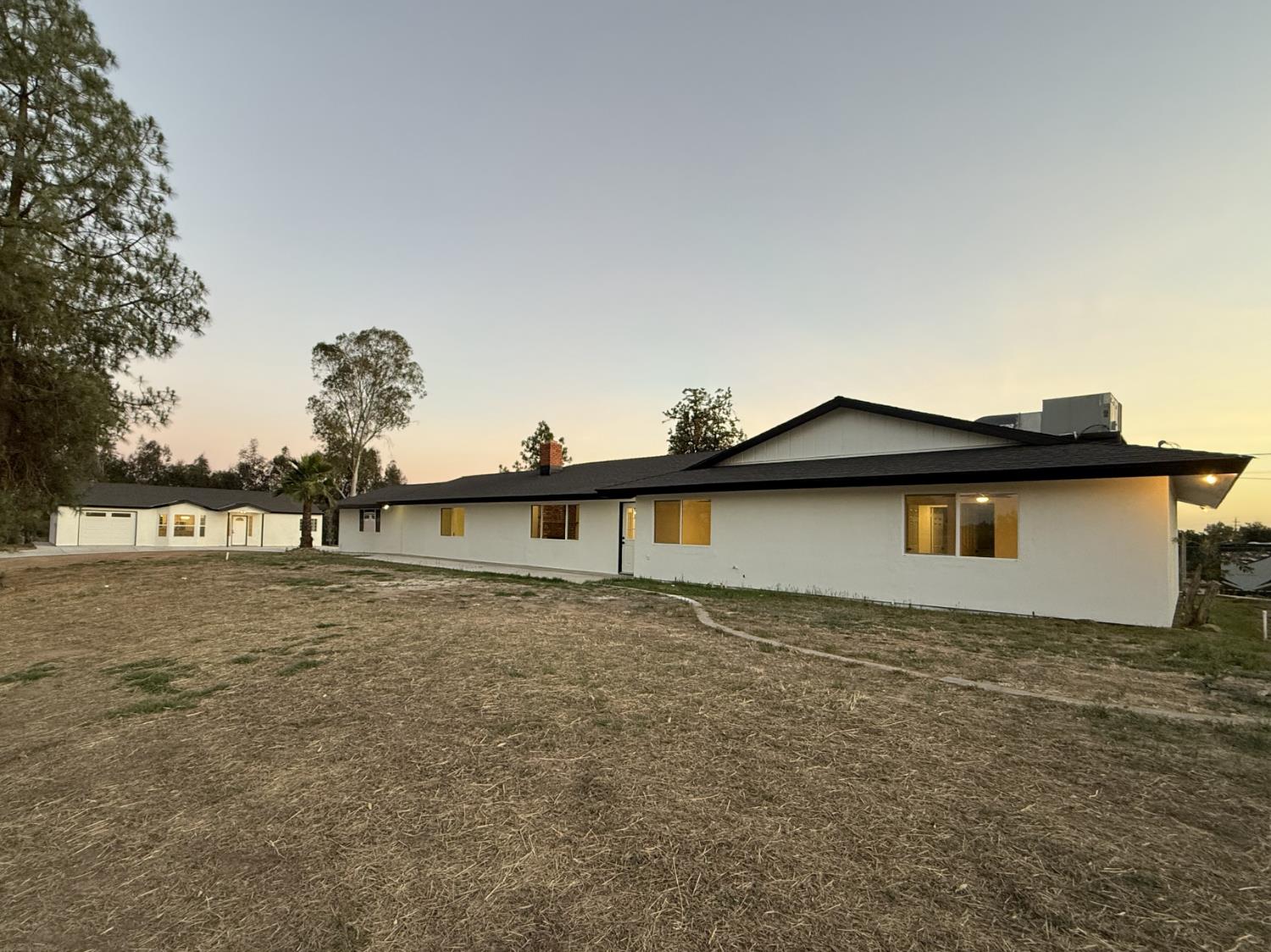36610 Kenneth Ave, Madera, CA 93636