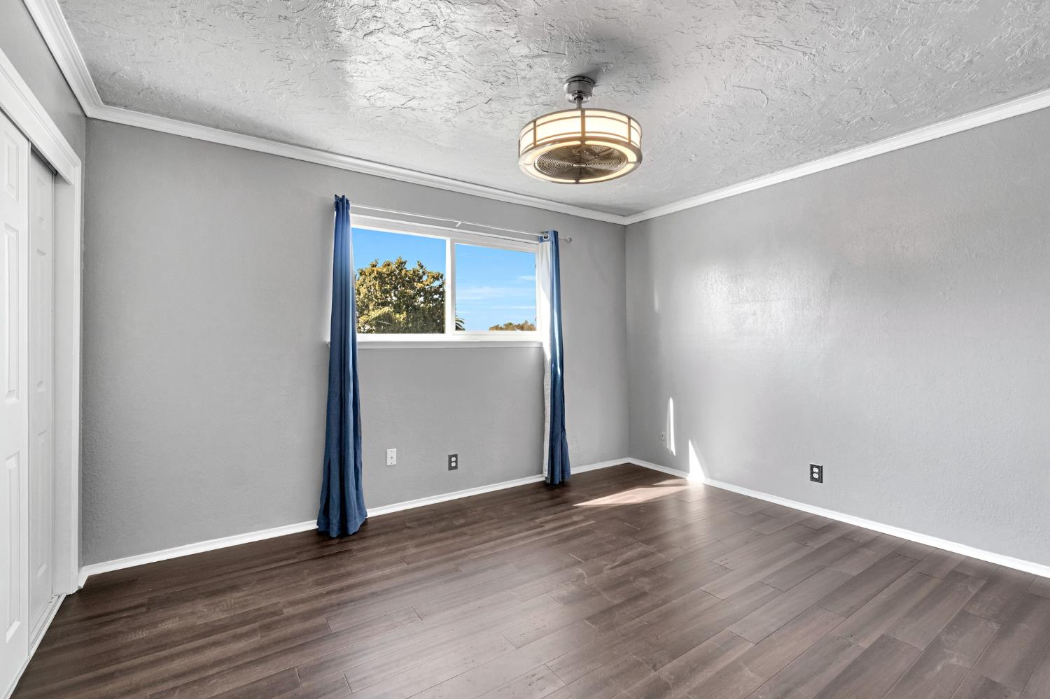 857 Los Altos Ave, Clovis, CA 93612